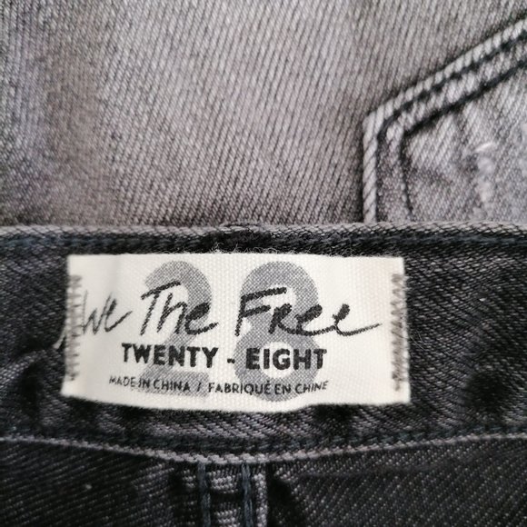 We The Free Womens Charcoal Gray Mid Rise Denim Distressed Cut-Off Short Size 28 - Picture 5 of 7